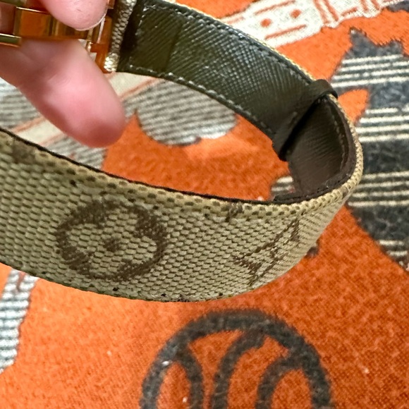 LOUIS VUITTON❤️🌟TAN MONOGRAM BRACELET⭐️ - Picture 3 of 5